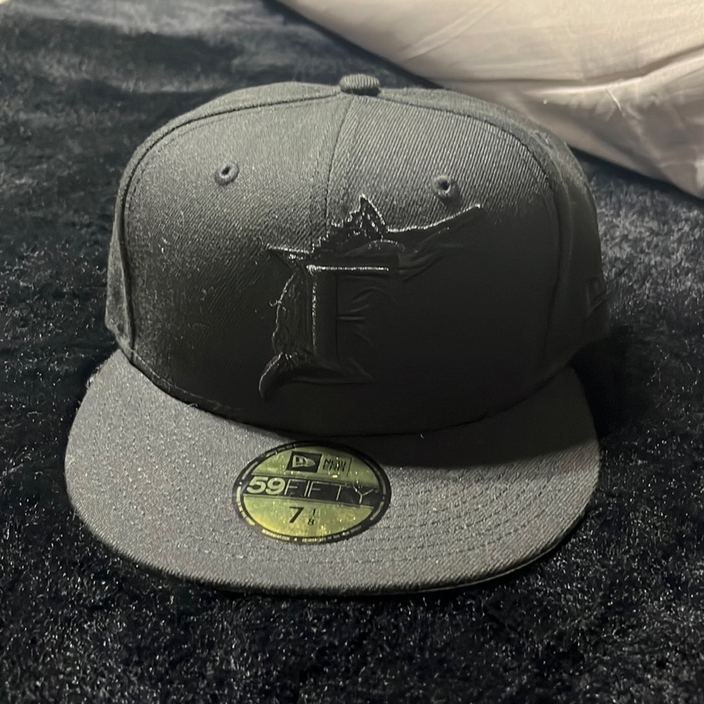 Florida Marlins Fitted Hat